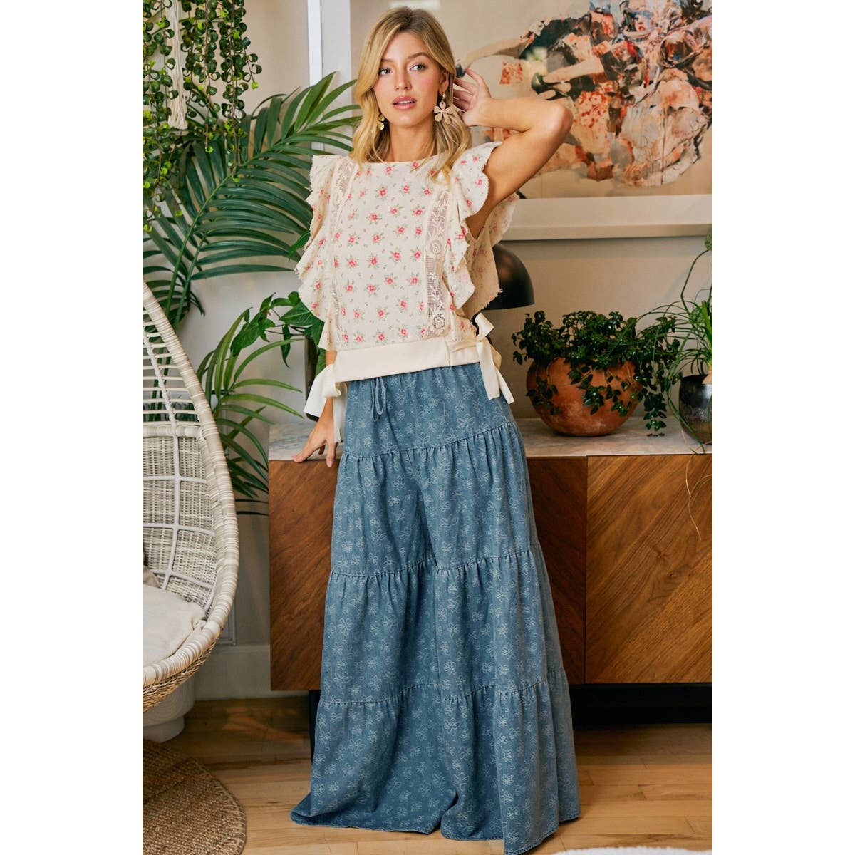 BiBi Floral Tiered Flare Denim Pants - Denim