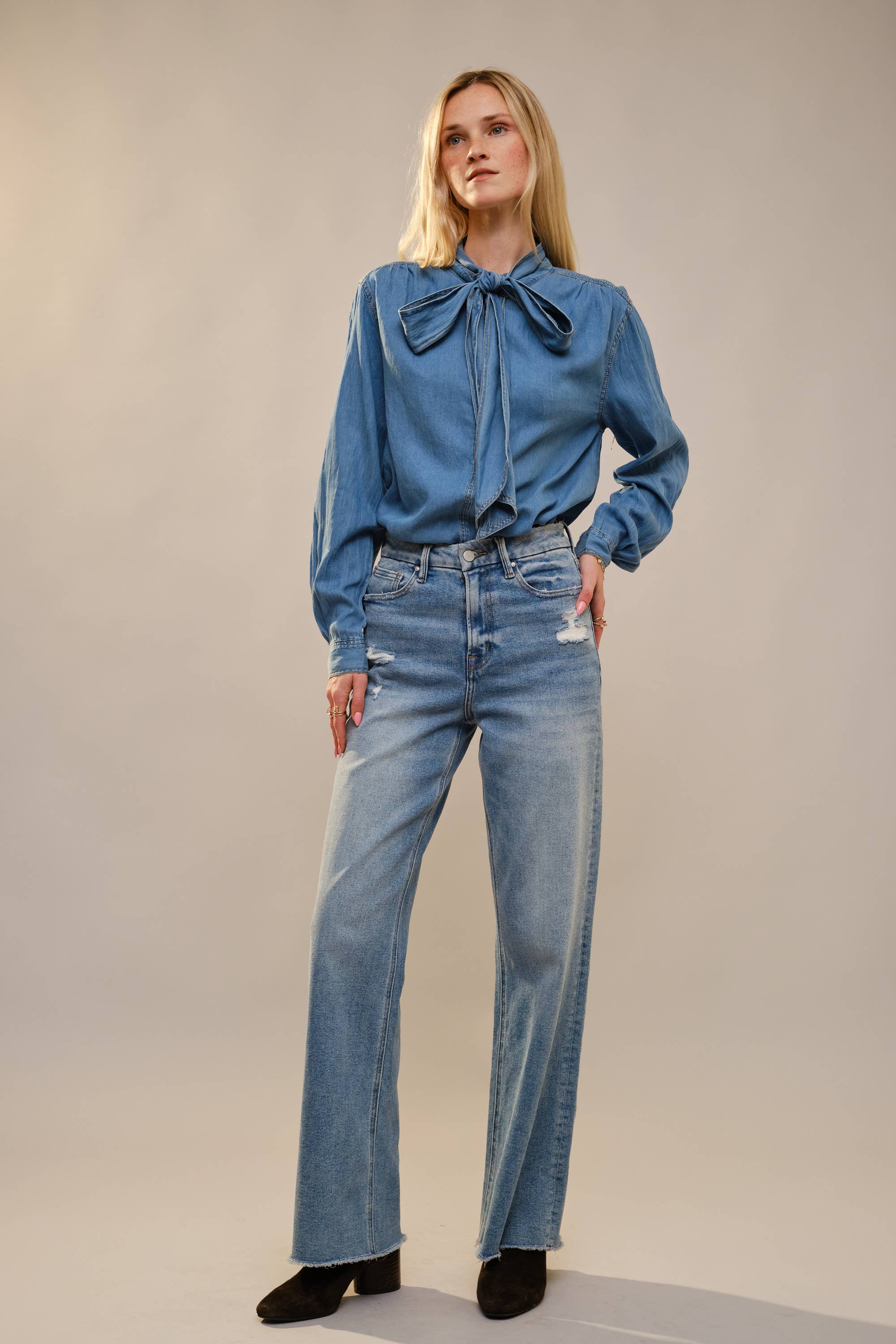 Blue B Cotton Tencel Blend Tie Neck Hidden Button Up Chambray Blouse - Medium Wash