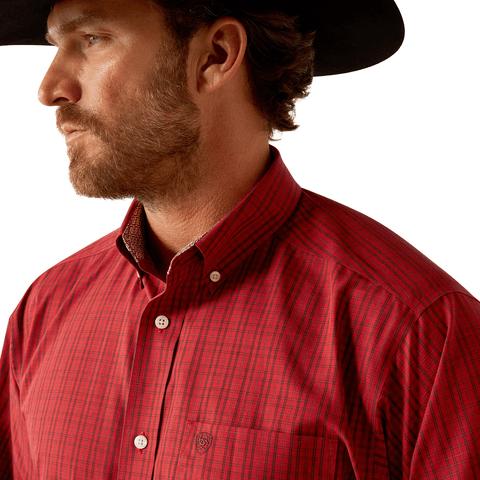 Ariat Men's Wrinkle Free Ian Classic Fit Red Long Sleeve Shirt - 10054050 - XS