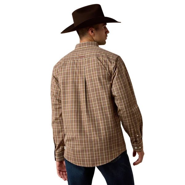 Ariat Men's Wrinkle Free Rease Classic Fit Shirt - Butternut Medium Plaid - 