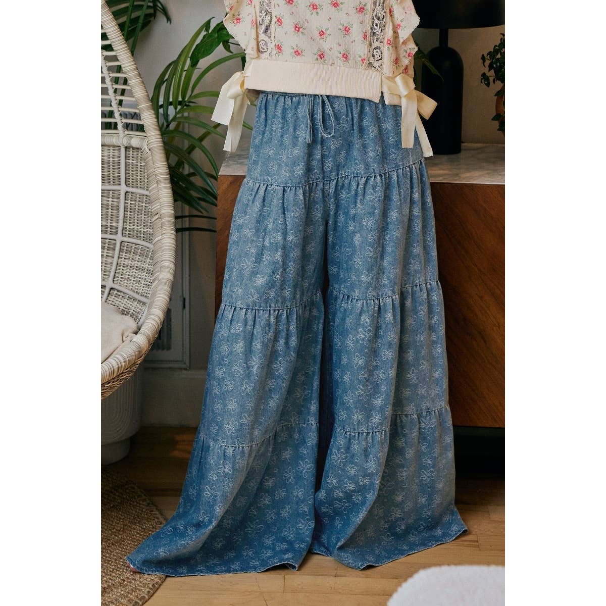 BiBi Floral Tiered Flare Denim Pants - Denim